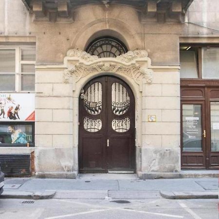 Colton Budapest Révay Apartments Exterior foto